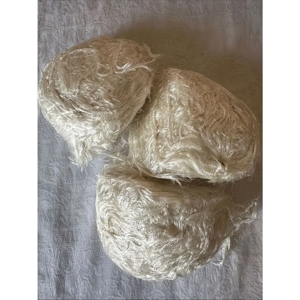 Yarn Eyelash Off White